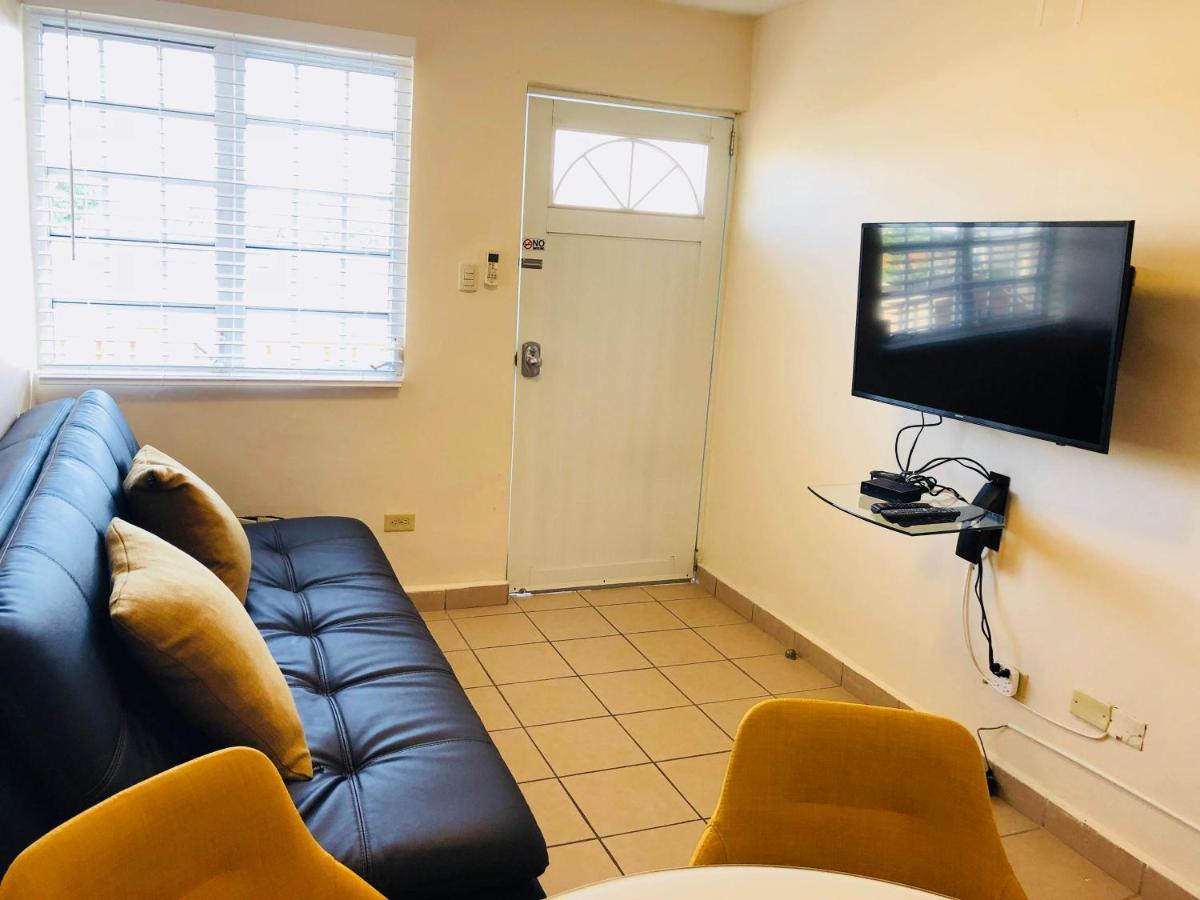 דירות פונצ'ה Private Jacuzzi Oasis With Mountain Views And Free Parking מראה חיצוני תמונה
