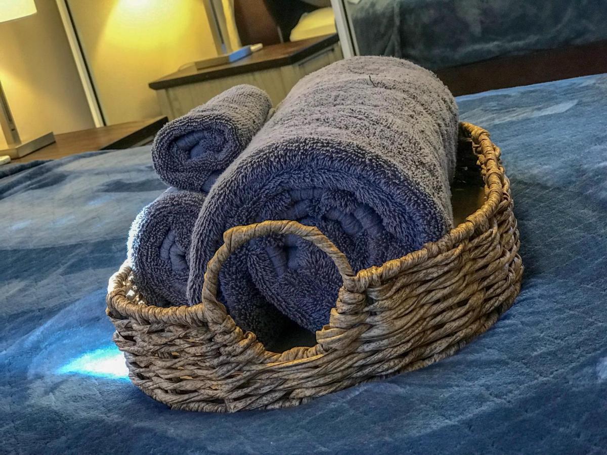 דירות פונצ'ה Private Jacuzzi Oasis With Mountain Views And Free Parking מראה חיצוני תמונה